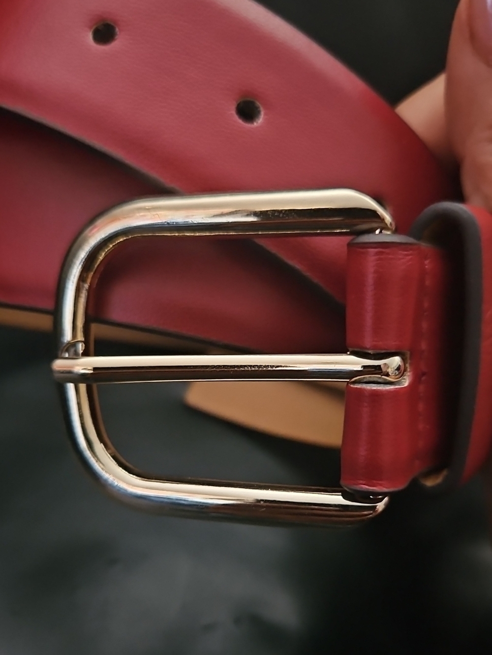 Kate Spade New York 100% Brown Leather Belt with Gold Buckle 7 Adjustable Loop - Picture 2 of 10